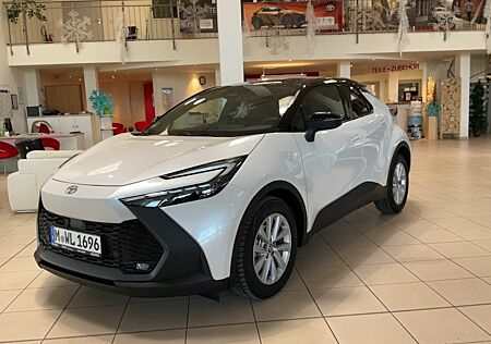 Toyota C-HR 1.8-l-VVT-i Hybrid Team Deutschland 5 Türen