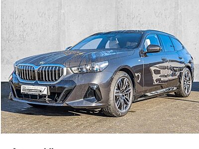 BMW 5er 520d xDrive Touring A 5 Türen