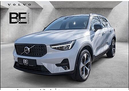 Volvo XC 40 B3 Plus Dark DCT 5 Türen