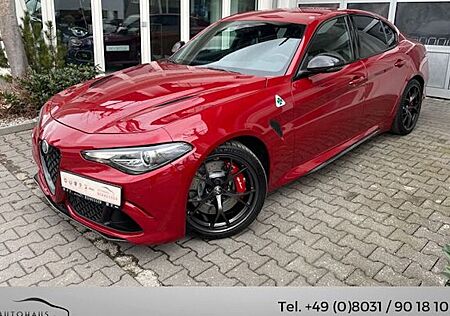 Alfa Romeo Giulia 2.9 V6 Bi-Turbo 375 kW AT8 Quadrifoglio 4 Türen