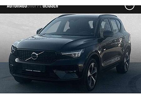 Volvo XC 40 B3 Plus Dark DCT 5 Türen
