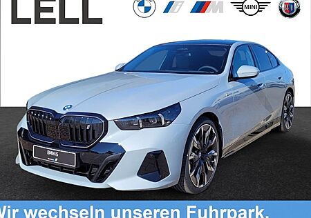 BMW i5 xDrive40 4 Türen