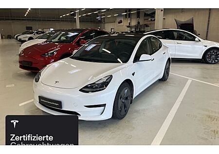 Tesla Model 3 Standard 4 Türen