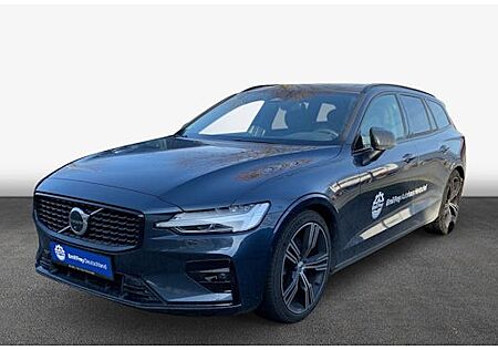Volvo V60 B4 DCT Plus Dark 5 Türen