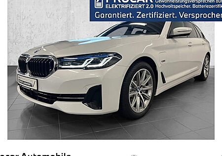 BMW 5er 530e xDrive Touring A 5 Türen