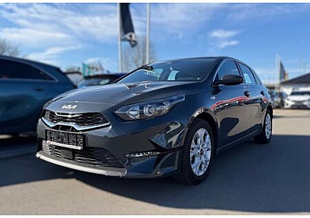 Kia Cee'd 1.6 T-GDI 110 kW DCT Vision 5 Türen