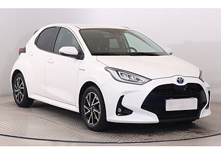 Toyota Yaris 1.5-l-VVT-i Hybrid CVT 5 Türen