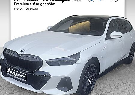 BMW 5er 530e xDrive Touring A 5 Türen