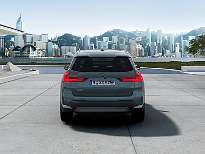 iX1 xDrive30 xLine Pano adLED St&Go 360° HUD H/K