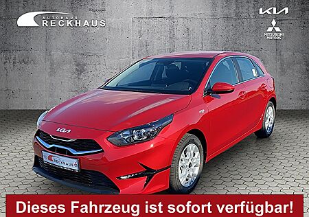 Kia Cee'd CEED 1.5T 140 VISION KOMFORT+ Navi Klima Navi