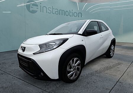 Toyota Aygo X 1.0 VVT-i 72 Play Klimaanlage Kam Temp