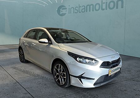 Kia Cee'd ceed 1.5T Spirit Glasdach+LED+Navi+Kamera