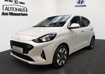 Hyundai i10 1.0 BENZIN M/T Trend Navigation Lenkradheizung