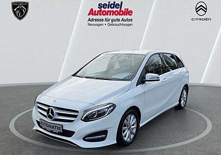 Mercedes-Benz B 180 Style, AUTOMATIK, wenig KM, Navi, LED Style Business