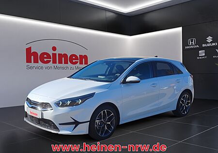 Kia Cee'd ceed 1.5 PLATINUM DCT NAVI LEDER SITZHEIZUNG GD