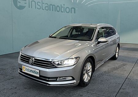 VW Passat Variant 1.5 TSI DSG Highline R-Line AHK ACC Navi LED Park Ass. Alcantara