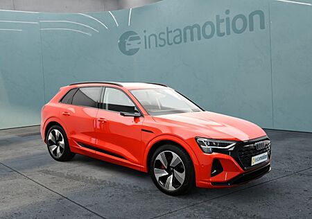 Audi Q8 e-tron 55 quattro AHK/Sportsi/Navi