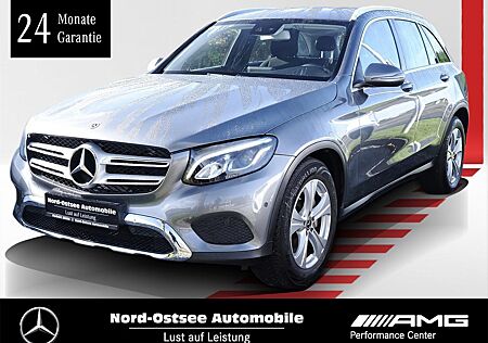 Mercedes-Benz GLC 220 d 4M Exclusive Navi Tempo AHK Sitzhzg