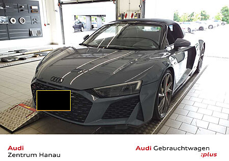 Audi R8 Spyder V10 QUATTRO PERFORMANCE *KERAMIK*LED*