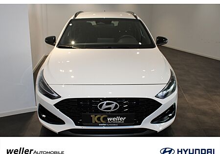 Hyundai i30 i30cw ''Advantage'' Navigationssystem Rückfahrkamera Sitzheizung