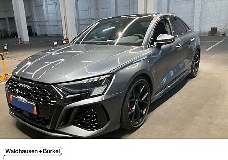 Audi RS3 RS 3 Limousine 2.5 TFSI quattro S tronic Klima