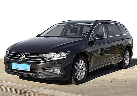 VW Passat Variant 1.5 TSI DSG Business Navi AHK LED ACC PDC Klima