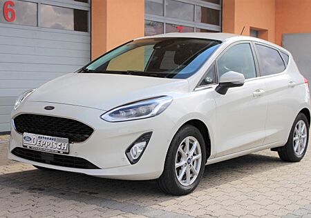 Ford Fiesta TITANIUM X Navi Assistenz-Systeme