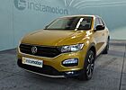 VW T-Roc 2.0 TDI UNITED Navi AHK ACC Kamera Lane Ass. Parkp. Bluet. Sitzh.