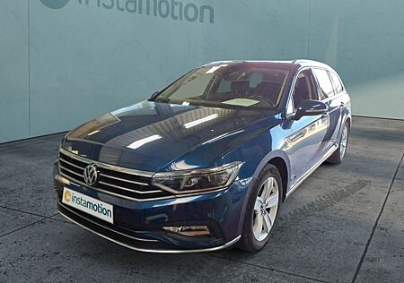 VW Passat Variant 1.5 TSI DSG Elegance Pano AHK LED