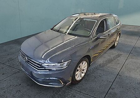 VW Passat Variant GTE DSG ACC+KAMERA+LED+NAVI