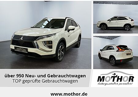 Mitsubishi Eclipse Cross 4WD 2.4 MIVEC PHEV Kamera