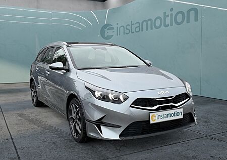 Kia Cee'd ceed Sportswagon 1.5T Spirit Glasdach+Kamera