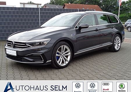 VW Passat GTE 1.4 TSI Hybrid Navi Dynaudio Massage. LED