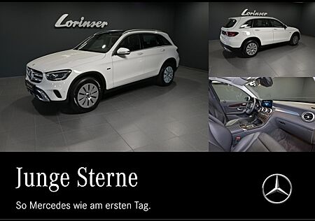 Mercedes-Benz GLC 300 e 4M PANO/DISTRONIC/RFK/NAVI/LED