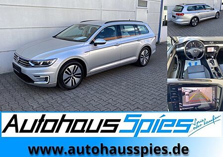 VW Passat Variant 1.4 TSI Plug-In Hybrid DSG GTE RKam ACC MassSi CarPlay