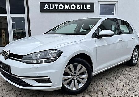 VW Golf VII Comfortline 1,0 TSI NAVI SHZ PDC KAMERA