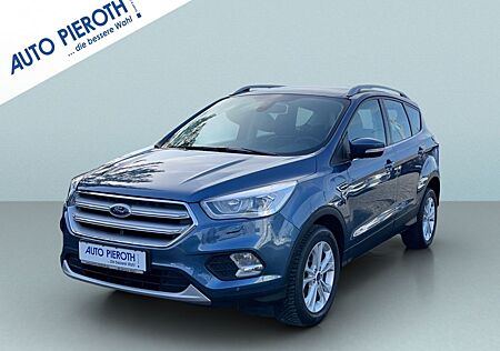 Ford Kuga 1.5 EcoBoost 2x4 Titanium