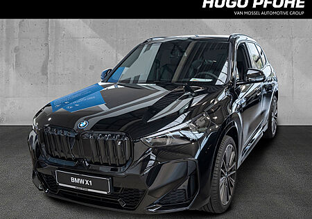 BMW iX iX1 xDrive30 M Sportpaket. Neupreis EUR 74.760.-