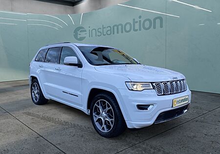 Jeep Grand Cherokee Overland 3.0 CRD +AHK+Pano+Kam.