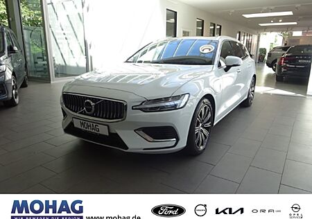 Volvo V60 Inscription T8 AWD - Panorama,Standh.,AHK