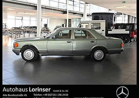 Mercedes-Benz 300 SE STANDHEIZUNG/AHK/SHZ/SOUND/TEMPOMAT/RADIO