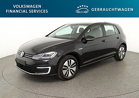 VW Golf e- Comfortline 100kW 1-Gang Automatik 4 Türen