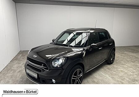 Mini Cooper S ALL4 Klima Xenon Navi Einparkhilfe