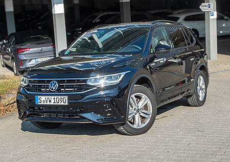 VW Tiguan Allspace R-Line 2,0 l TDI SCR 4MO TION 142 kW (193 PS) 7-Gang-Doppelkupplu ngsgetriebe DSG