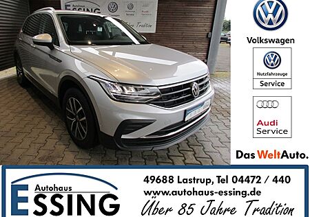 VW Tiguan Life 2,0 TDI DSG "IQ.DRIVE" AHK,RearView