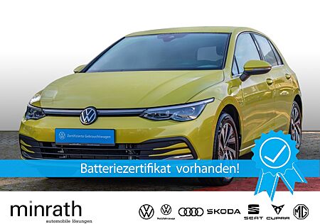 VW Golf VIII 1.4 Hybrid Style AHK Navi Virt LED PDC