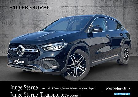 Mercedes-Benz GLA 180 PROGRESSIVE+DISTRO+AHK+TEMPOMAT+LED+SHZ