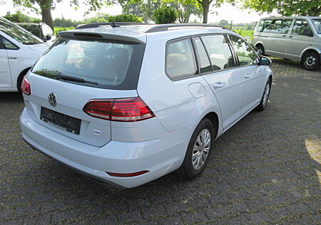 VW Golf Variant Trendline 1.6 TDI NAVI KLIMA SITZHE