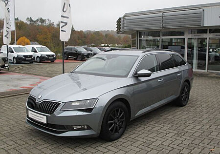 Skoda Superb Combi 1.5 TSI ACT Ambition DSG mit AHK...