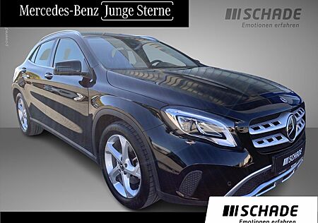 Mercedes-Benz GLA 220 4M Urban LED*360°K*Garmin® MAP*Distronic